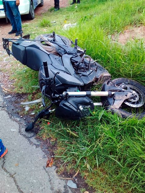 Persecución En Los Hornos Dos Motochorros Adolescentes Balearon A Un Hombre Y Se Tirotearon Con