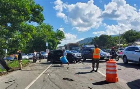 Accidente En La Autopista Duarte Deja A 14 Personas Heridas