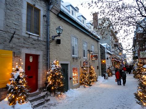 Petit Champlain, Christmas, Quebec City, Old Quebec, winter | Navidad