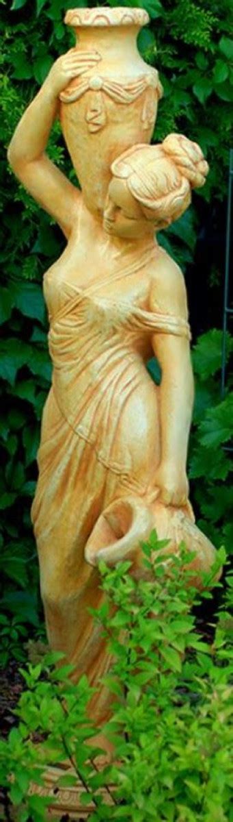 Casa Padrino Jugendstil Wasserspeier Skulptur Frau Mit Kr Gen Beige