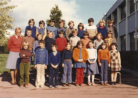 Photo De Classe 1976 1977 CE2 De 1976 BEAUDONNAT Copains D Avant