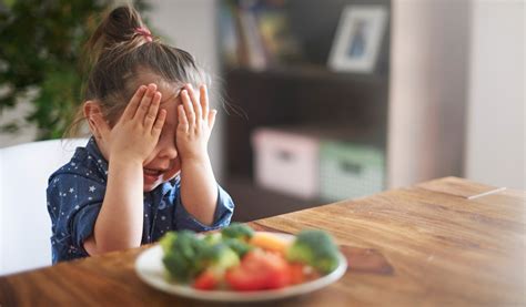 Cómo Hacer Que Un Niño Coma De Todo 7 Consejos Que Te Ayudarán A