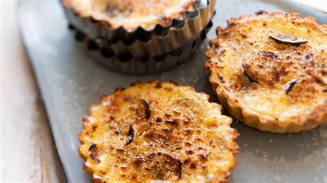 Tartelettes à La Banane Façon Crème Brûlée Facile Et Rapide Découvrez Les Recettes De Cuisine