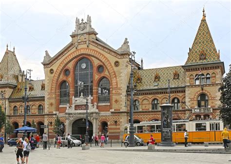 Centrum Budapesztu Zdjęcie stockowe redakcyjne Baloncici 82494834