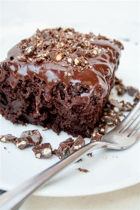 Super Moist 2 Ingredient Chocolate Cake Create Mindfully