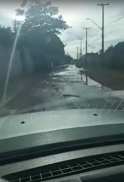 Condi O Prec Ria Em Avenida Preocupa Motoristas Not Cias Do Maranh O