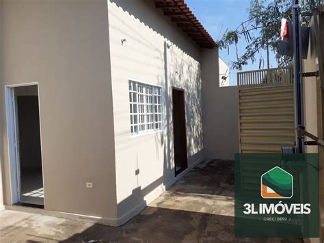 Casa para alugar Santa Rita Três Lagoas 90m² 2 quartos 2 vagas