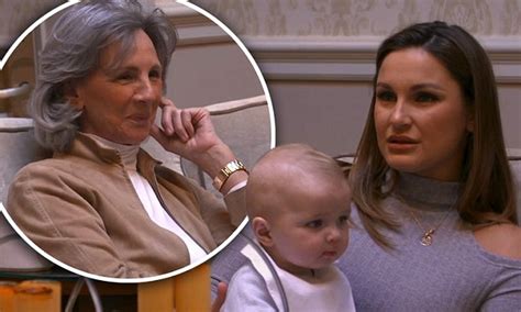 Sam Faiers Mother In Law Gaynor Returns To The Mummy Diaries