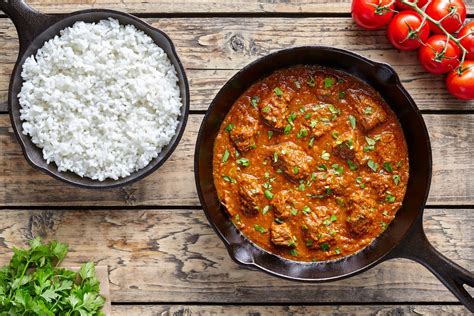 Recette Saut Dagneau Au Curry Et Au Lait De Coco Marie Claire