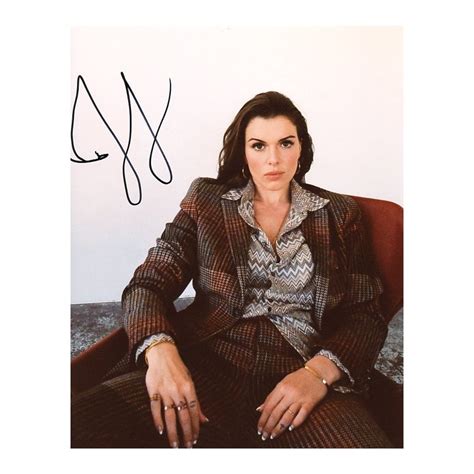 Signed Autograph FOX Julia- All-Autographes.com