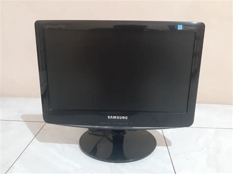 Monitor Komputer Samsung Lcd Wide 16 Inch Synchmaster B1630 On Carousell