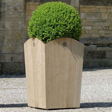 pembroke planter  oxford planters