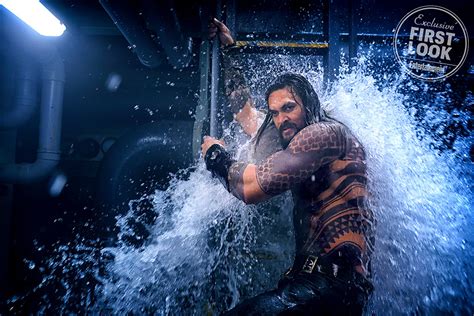 Ews Aquaman First Look Jason Momoa As Aquaman Aquaman 2018 Photo