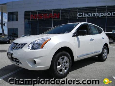 Pearl White Nissan Rogue S Photo Gtcarlot Car