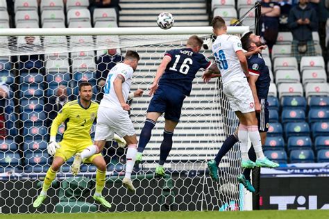 Rep Blica Checa Venci A Escocia Por El Grupo D De La Eurocopa