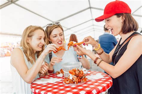 Foodie Heaven: The Ultimate Guide to U.S. Food Festivals - Passing Thru ...