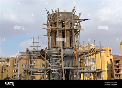 Eine Neue Moschee Im Bau Eine Neue Gro E Masjid Moschee In Kairo