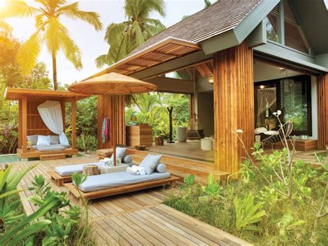 20 Of The Worlds Most Remote Resorts TripsToDiscover Villa Design