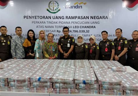 Egindo Kejari Jakpus Setorkan Rp51 1 Miliar Kasus Pencucian Uang