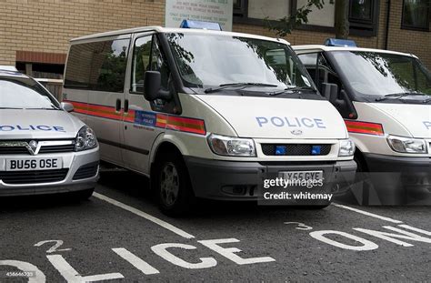 Metropolitan Police Vehicles High-Res Stock Photo - Getty Images