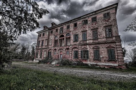 La Villa Delle Finestre Aspettando Il Fantasma Juzaphoto