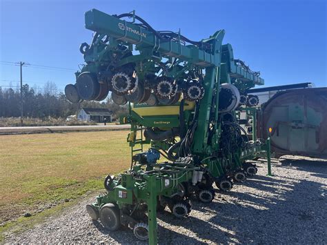 2019 John Deere 1725 Ccs Planters Integral Sunbury Nc