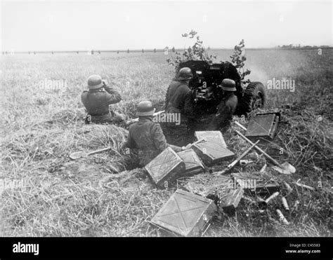 German pak 36 anti tank gun hi-res stock photography and images - Alamy