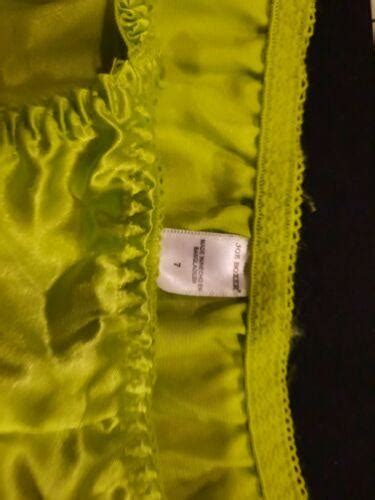 Vintage Joe Boxer Satin String Bikini Panty Size