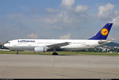 Lufthansa Airbus A D Aiau Photo Airfleets Aviation