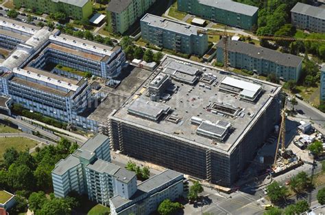 Berlin Aus Der Vogelperspektive Neubau Nordkopf Auf Dem Klinikgel Nde