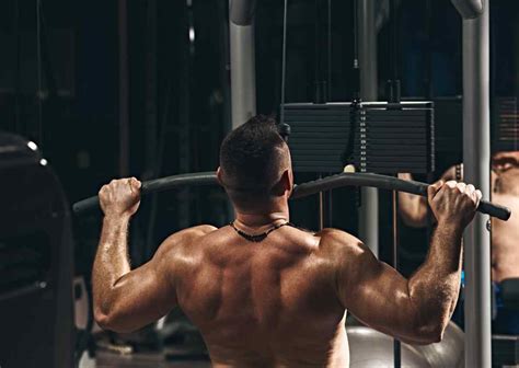 5 Best Cable Back Exercises (Plus a 20-Minute Cable Back Workout)