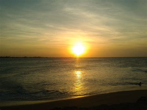 P R Do Sol Em Cai Ara Um Dos Mais Belos Por Do Sol Linda Praia