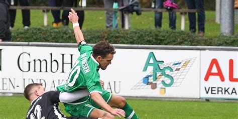 Fu Ball Bezirksliga Sv Friesen Gewinnt Deutlich Gegen Fc Burgkunstadt