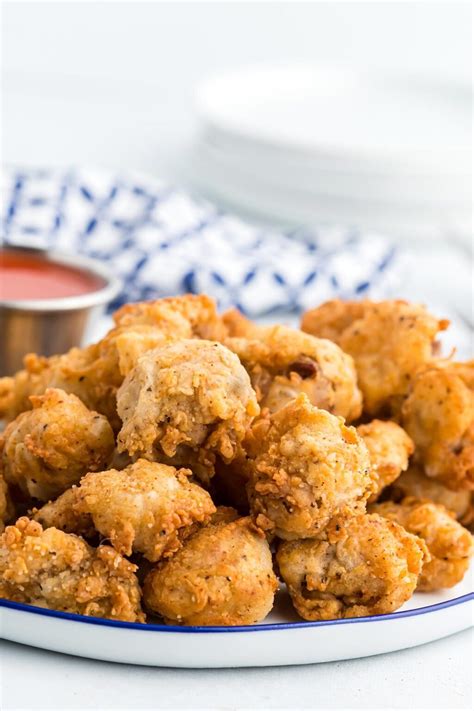 Crispy Southern Fried Chicken Gizzards - Grandbaby Cakes