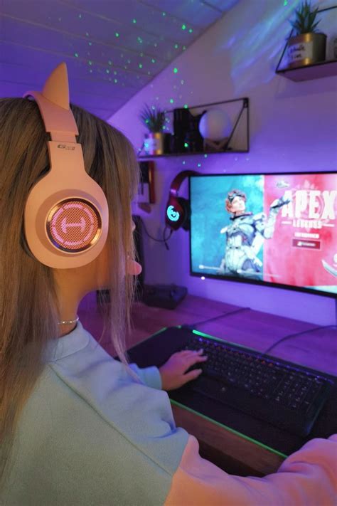 Edifier Hecate G2 Ii Pink Gaming Headset With Cat Ear