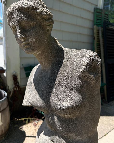 Howard's Flying Dragon Antiques | Essex MA