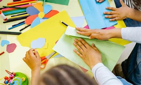 Using arts and crafts to teach languages to young children | Tea Time ...