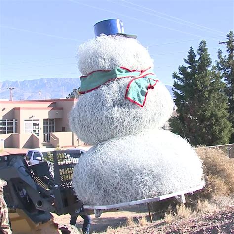 Tumbleweed Snowman returns for 2023