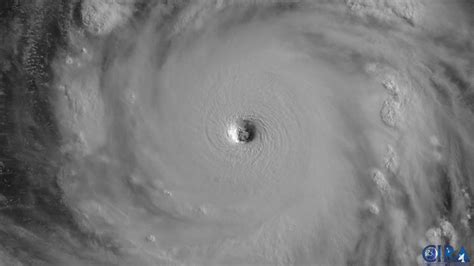 Super Typhoon Mawar, 2023's strongest storm, heads for Philippines ...