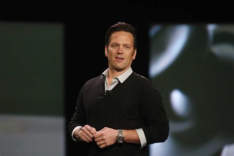 Phil Spencer Talks About The Future Of Windows Gaming Dual Pixels