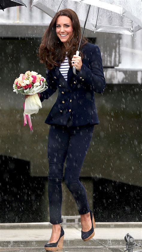 Photos From Stars Rainy Day Style E Online Kate Middleton Style Kate Middleton Photos