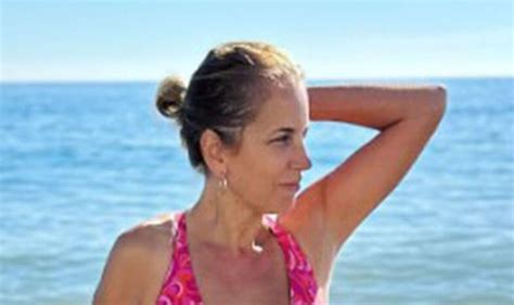 A Place In The Sun S Jasmine Harman Puts Incredible Body Centre Stage