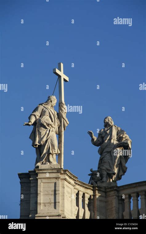 Basilica Santa Croce In Gerusalemme Fotograf As E Im Genes De Alta