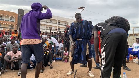 1ere sortiede IBOU NDIAYE EUBEULI Entrée tte mystique au Terrain