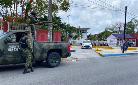 Militares Custodian Entrada Del Cbtis Tras Amenaza De Balacera