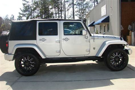 2007 Jeep Wrangler Unlimited Custom Suv Side Profile 184181