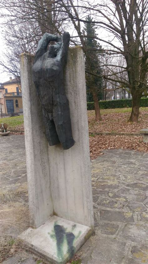 Monumento Alla Resistenza Casalpusterlengo Pietre Della Memoria