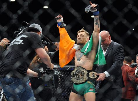 Conor McGregor relinquishes UFC Featherweight Championship