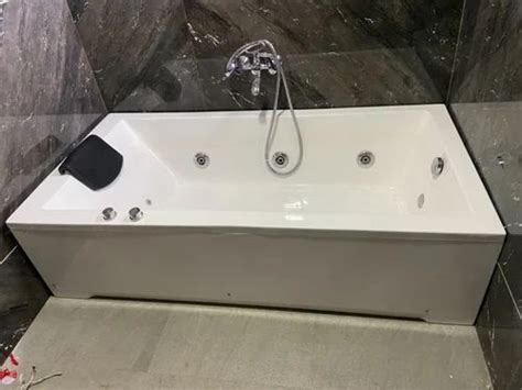 White Feet Rectangular Acrylic Jacuzzi Bathtub For Bathing X X