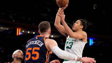 Knicks Win 6th Straight Drop Celtics From Top Spot In Nba